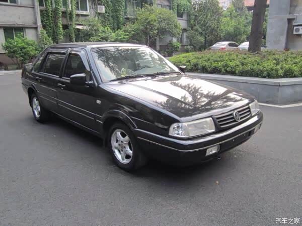 03年时换了部大众桑塔纳2000俊杰自动挡.这车当时也算是家用车了