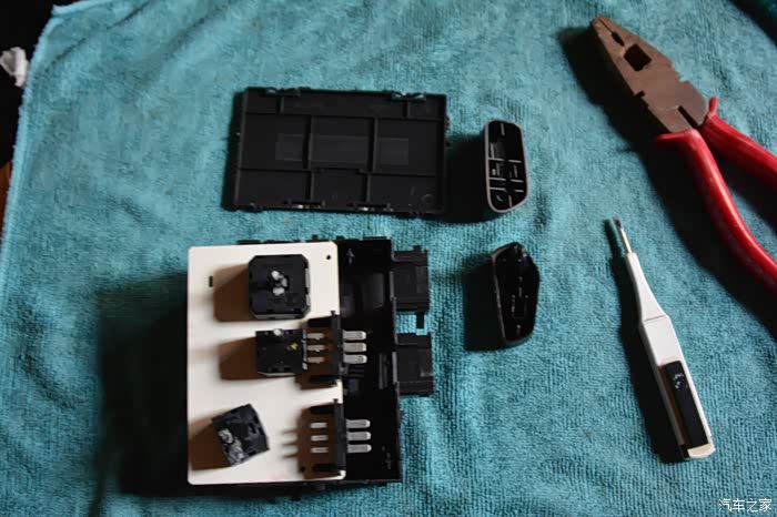 解剖麻雀,修复副驾驶座椅八向电动调节开关