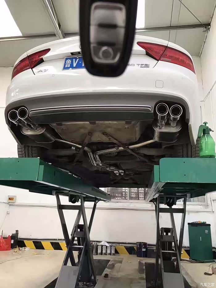 看奥迪a7排气管的改装