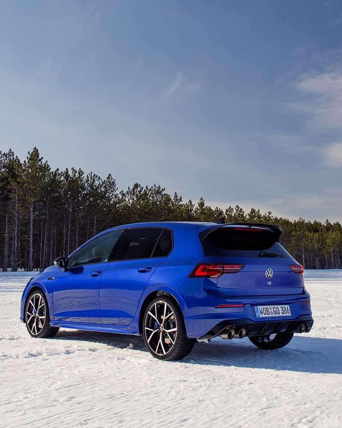 新一代高尔夫r看这模样其实完全没有必要引进中国了