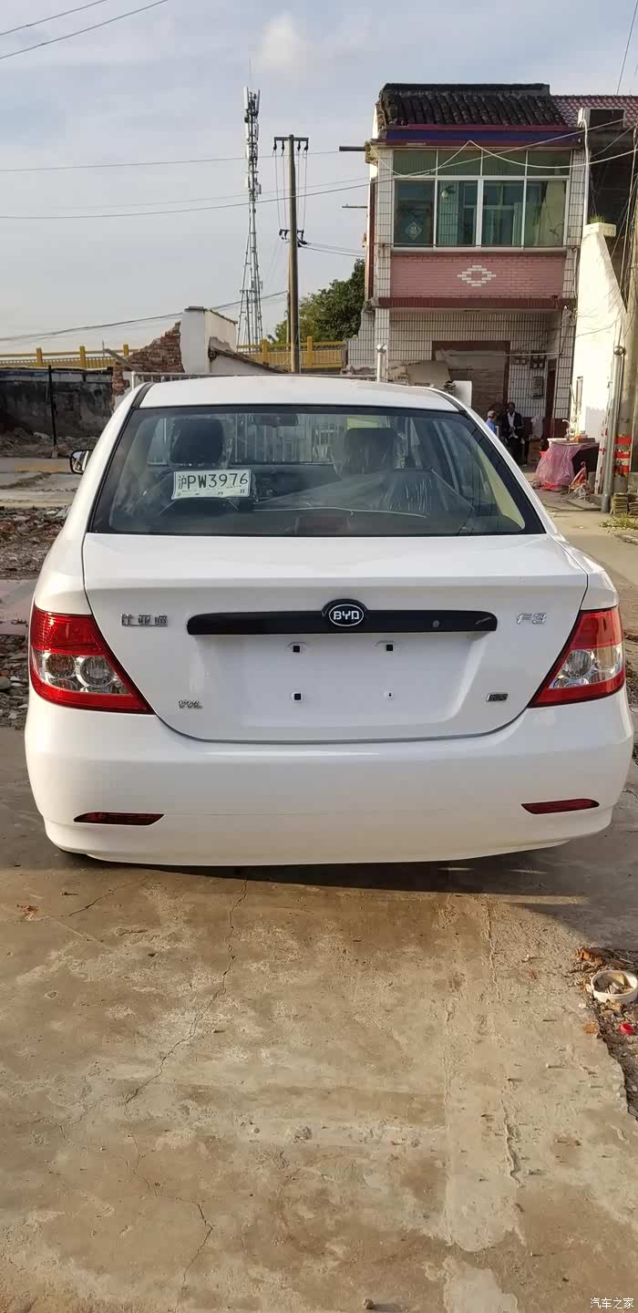 449万起省油还质量好比丰田威驰更厚道比亚迪f3真良心