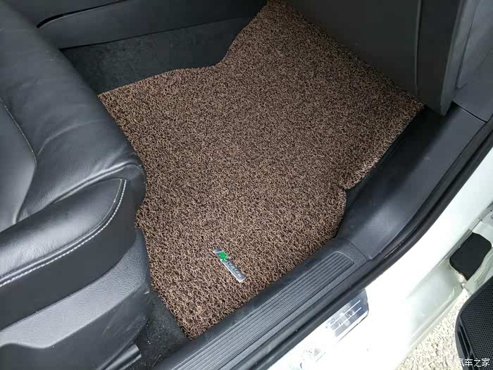 高7专用的御马脚垫全新的有没有人要的?