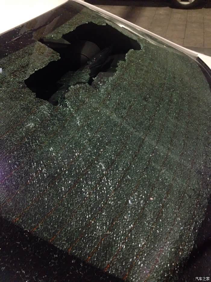 新车600公里后挡风玻璃炸了._凯迪拉克ats/ats-l论坛_汽车之家论坛
