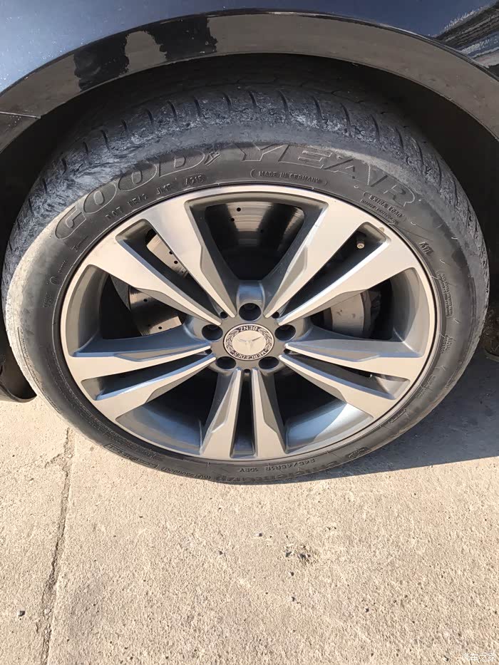 迈巴赫s400轮胎问题有一样的吗聊聊