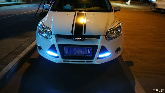 12款新福克斯改装霹雳游侠灯 日行灯作业