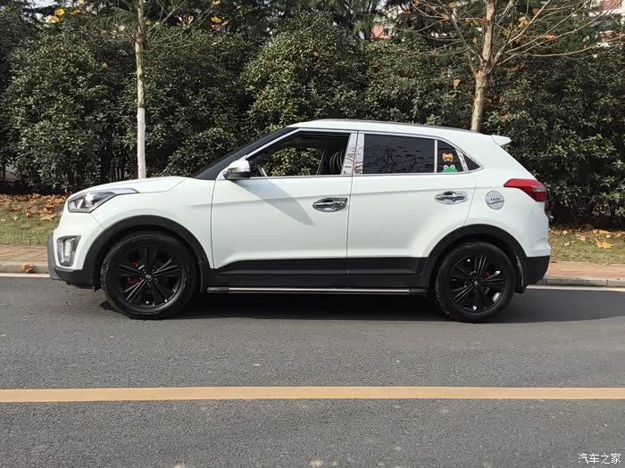 【图】轮毂卡钳中网改色作业_北京现代ix25论坛_汽车之家论坛