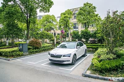 悟空遥控器怎么给售后大屏装app