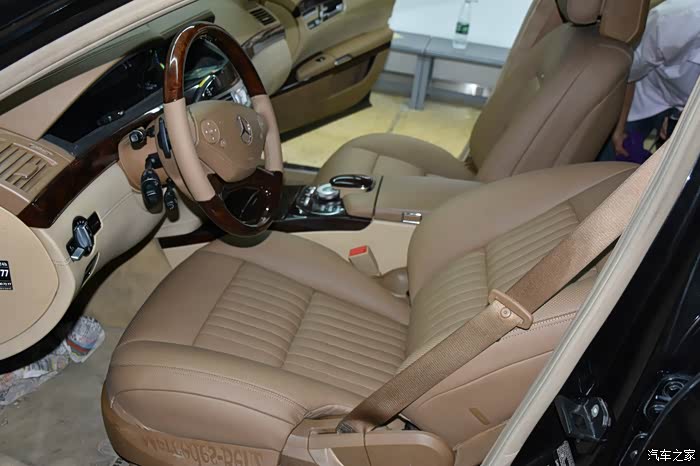 小搞怡情奔驰s600内饰翻新