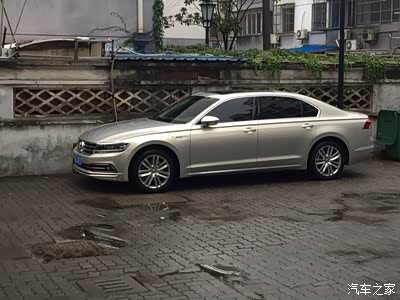 珠光银辉昂行政提车作业,只为不沦落为街车.