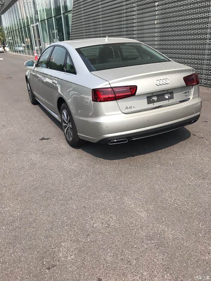 买白金色a6l的适合商用吗会不会后悔