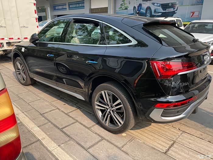 【图】45臻选黑武士大家看看好看吗_奥迪q5l sportback论坛_汽车之家