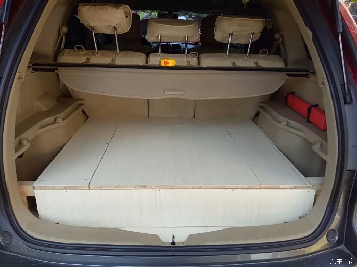 床车改装做饭烧菜睡觉三位一体来一次说走就走的旅行