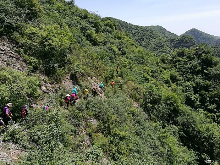 戶外登山(十一)五龍洞-跑馬嶺-龍臥巖山嶺徒步,一步跨兩縣