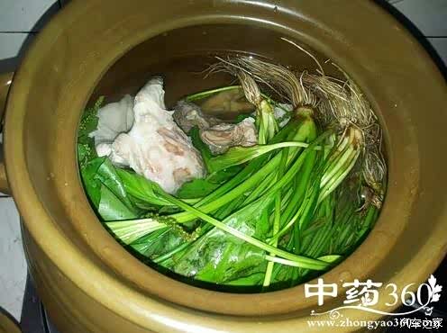 开起008又进深山只为寻找童年的乐趣