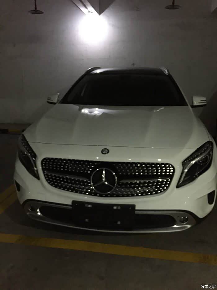 1686 | 回复: 14 奔驰gla论坛 gla200时尚 前脸中网改满天星的有没有?