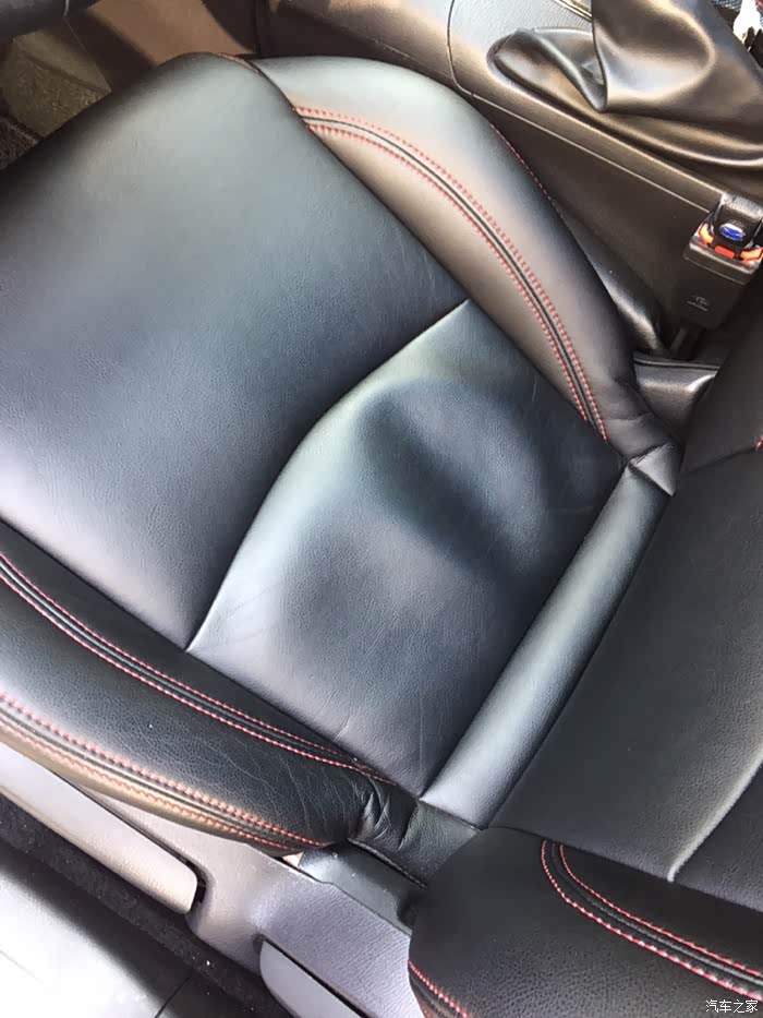 【图】座椅超纤皮问题_马自达3 昂克赛拉论坛_汽车之家论坛