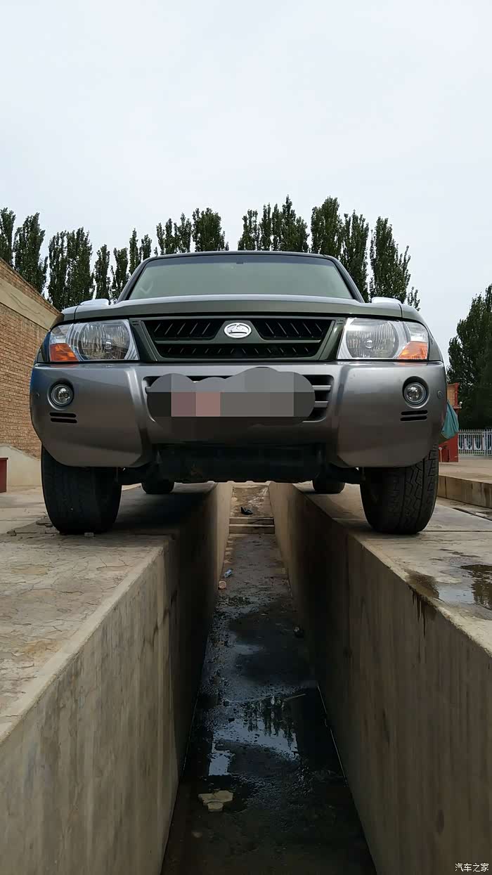 实拍经典帕杰罗v73猎豹版