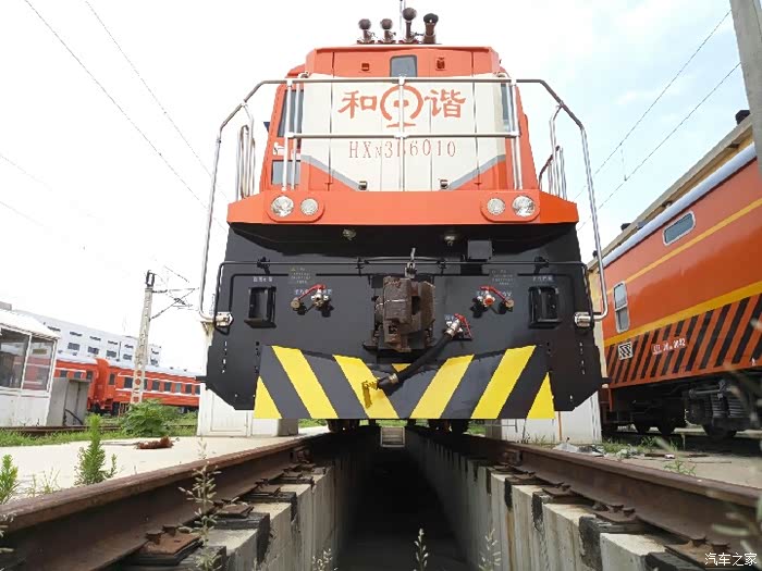 山东长安车友会逸动带你测评和谐号火车头