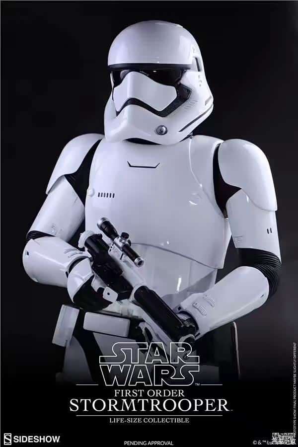 凯美瑞长和星球大战面的小兵很像.