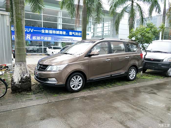 宝骏730你们选什么颜色?