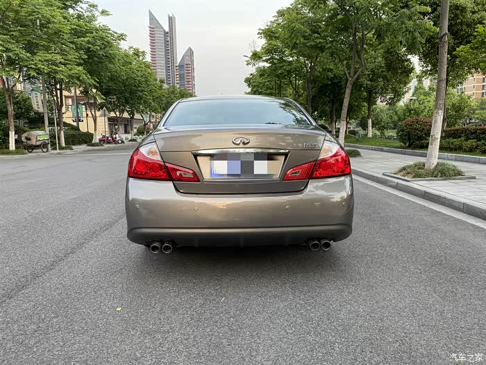 浙户稀有09年英菲尼迪m35 经典情怀老车