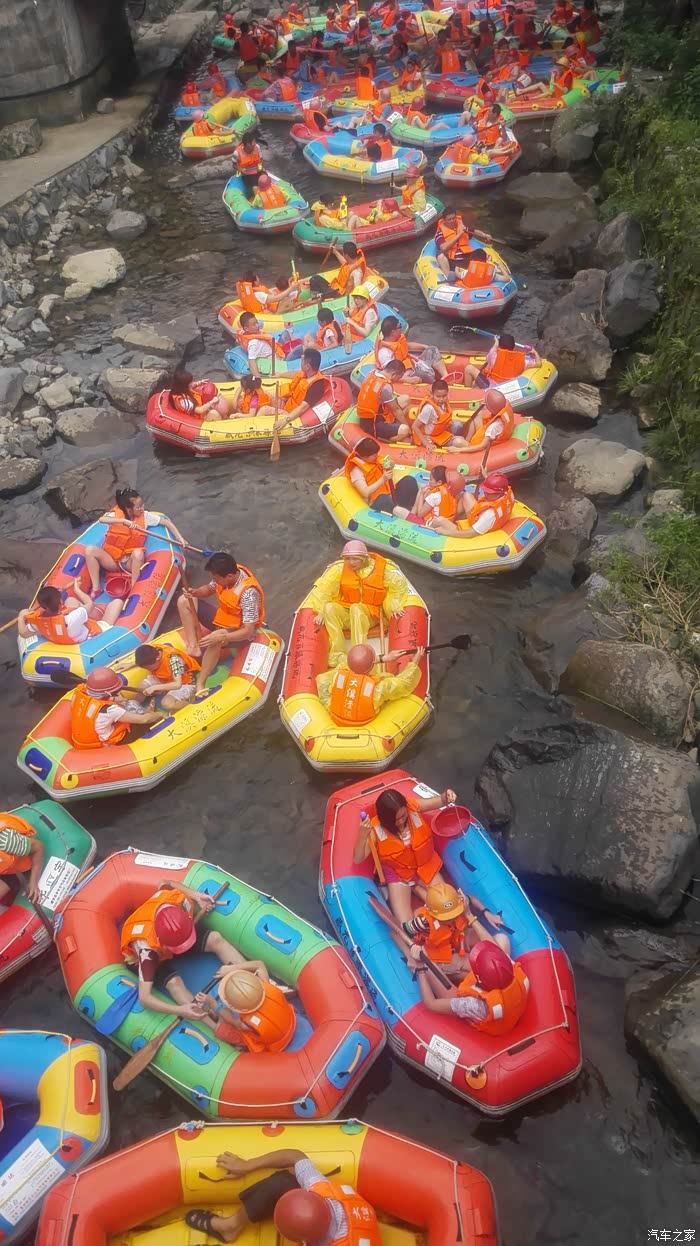 无锡车友会自驾安吉大溪村漂流