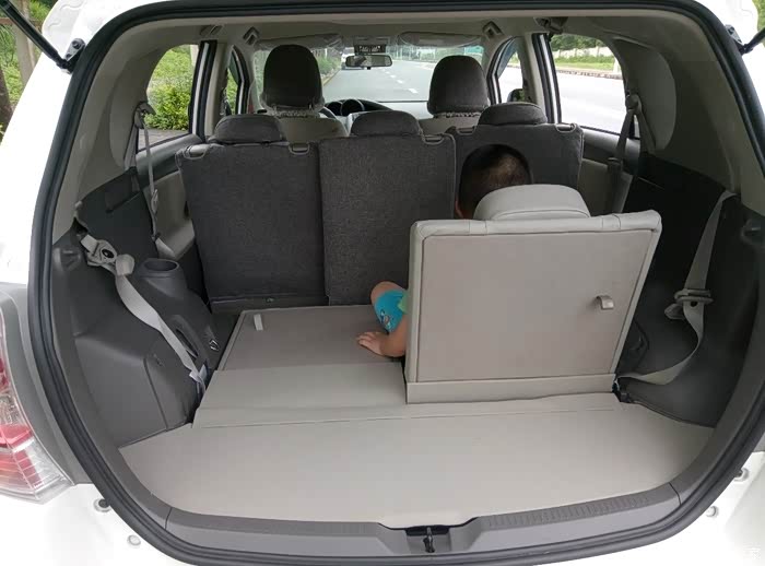 逸致跨界版5座改装7座成功上线