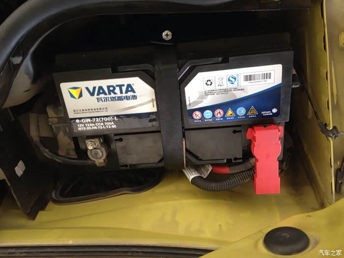 本屌丝的小mini更换蓄电池