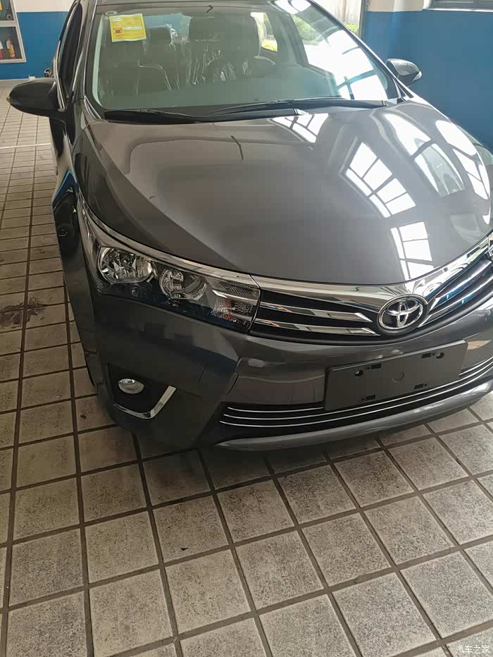 已提现车卡罗拉金属灰