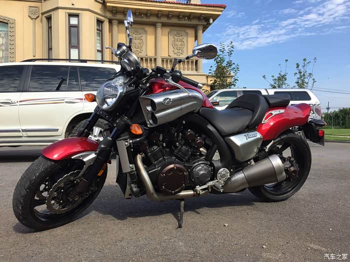 我的第一台重机车雅马哈大魔鬼1700