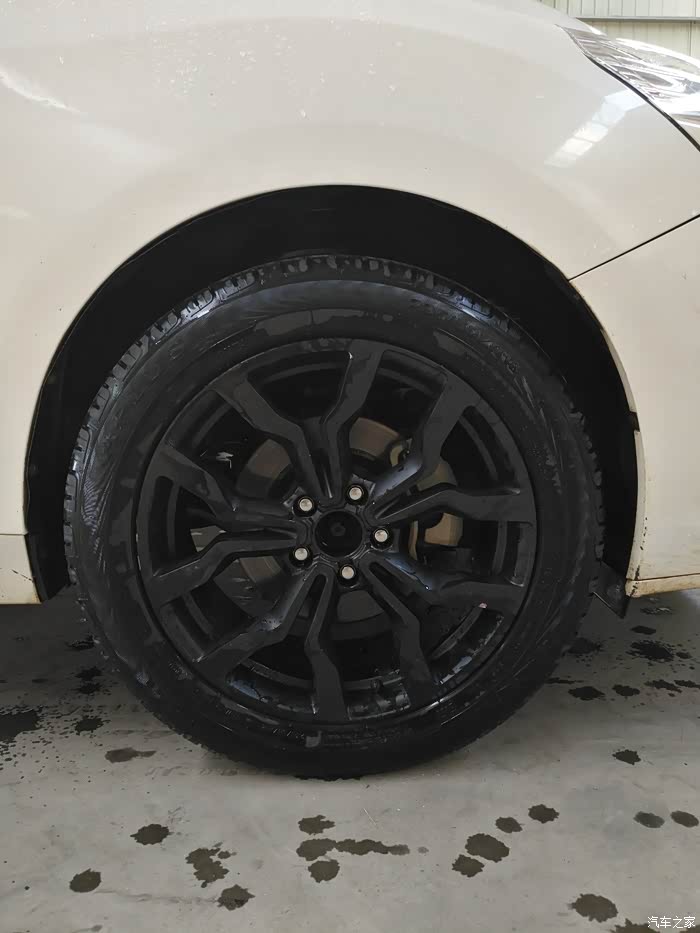 逸致改装18轮毂