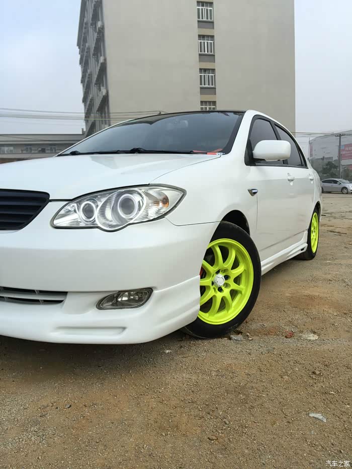 【图】心血来潮,将小白的轮毂改个色_比亚迪f3论坛_汽车之家论坛