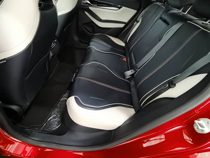 比亚迪秦plusdmi 私享豪奢nvh静谧空间