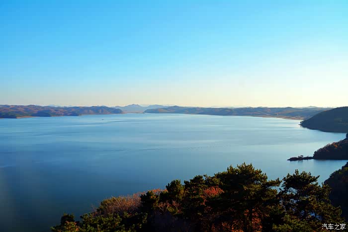 秋水共长天一色抚顺大伙房水库小青岛随拍