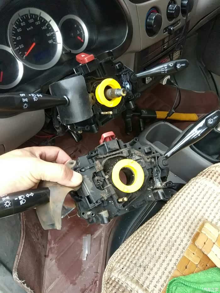 【图】自己动手换星二雨刮大灯组合开关_长安之星论坛_汽车之家论坛