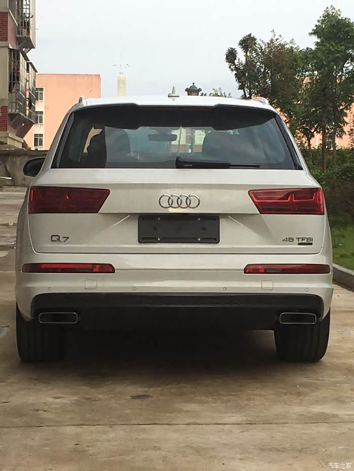 【图】白色q7怎么样,会不会失去大气稳重感_奥迪q7论坛_汽车之家论坛