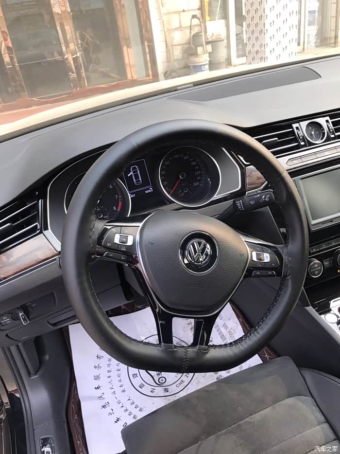 b8迈腾更换方向盘