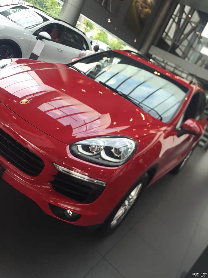 上海胭脂红现车已经订啦这两周提车到时候见