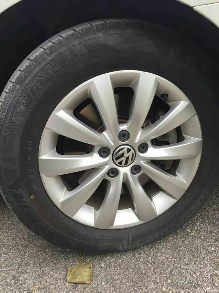 215 60 r16 .米其林