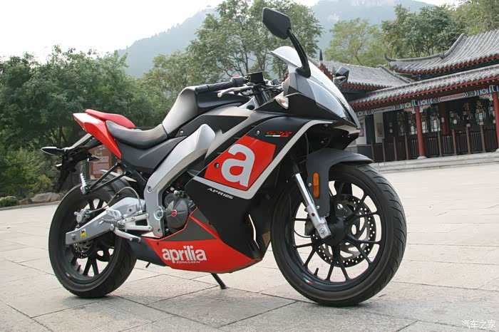 【图】试驾当红小排量跑车阿普利亚 gpr125_摩托车论坛_汽车之家论坛