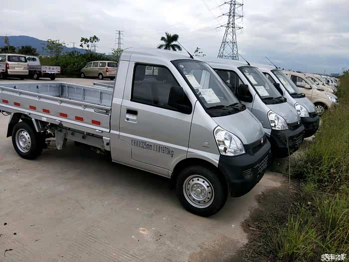 非营运的五菱单排小货车五一上高速免费吗