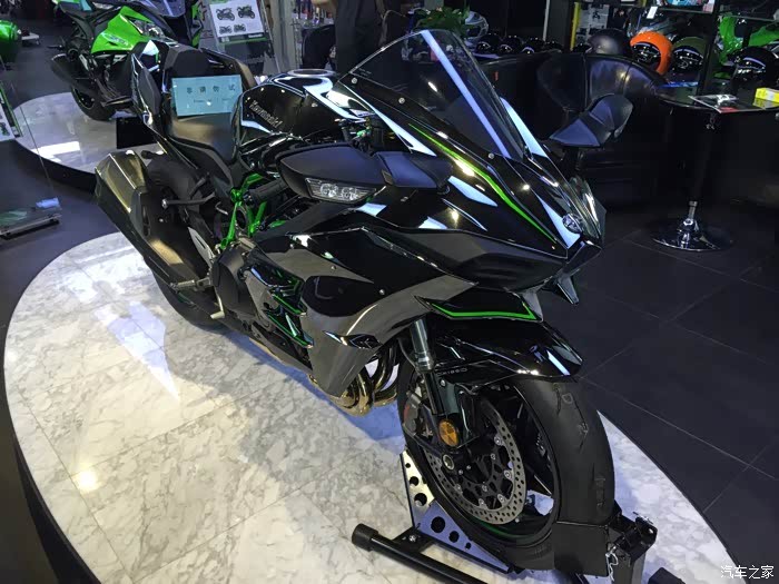 1335 | 回复: 15 川崎摩托车论坛 z250想改装天使眼,某宝产品如何区分