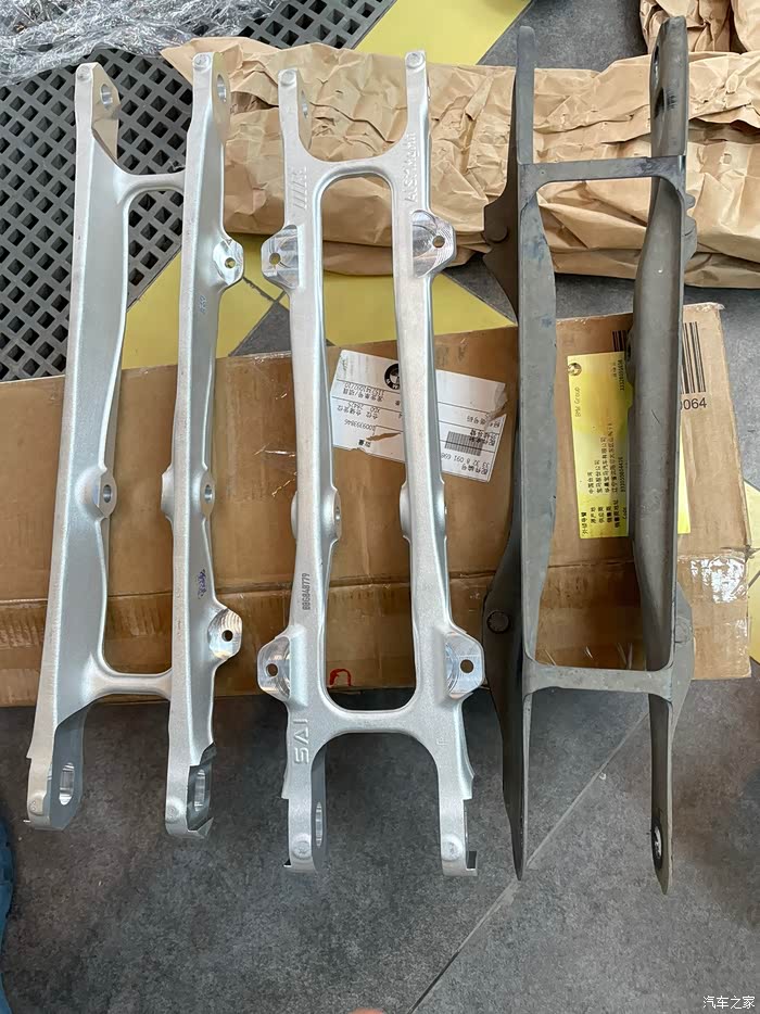 换了个m5后下强化摆臂