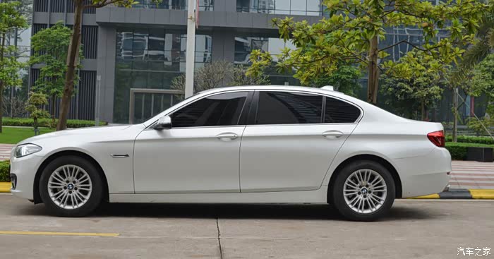 宝马525li领先版补交提车作业,从此以后多学习.