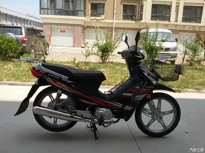 发表于 2016-6-10 12:22:09 经典豪爵喜运110-2你我共同陪伴一直向前