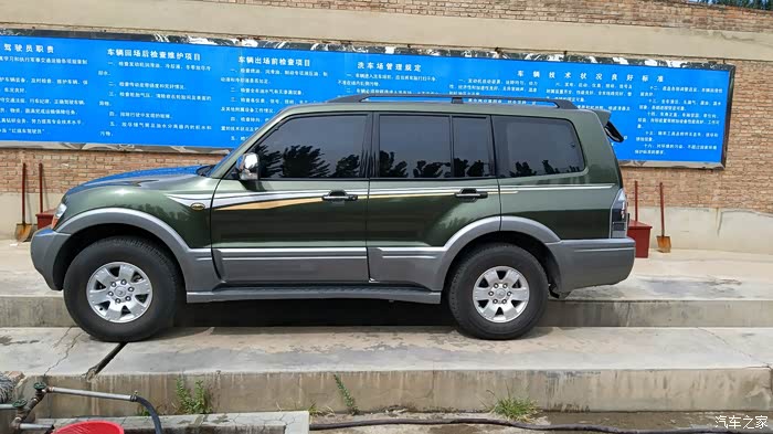 实拍经典帕杰罗v73猎豹版