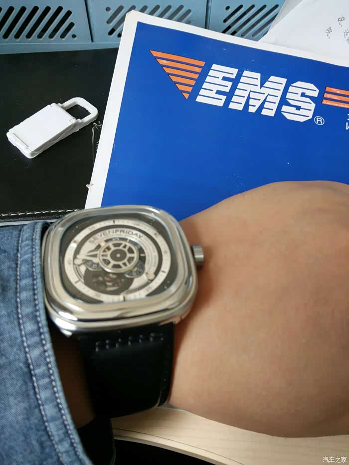 82293 | 回复: 634 奥迪a6l论坛 开a6的车主们,都带着什么手表啊,拿