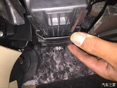 【自己动手更换polo空调滤】