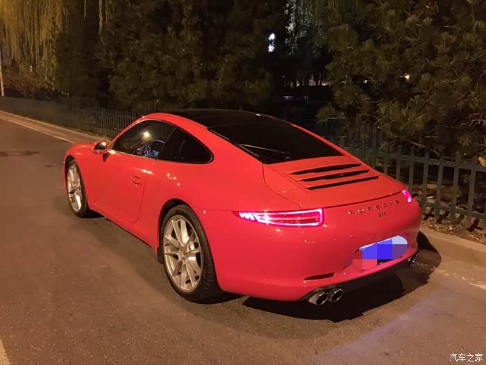 保时捷911夜间随拍几张