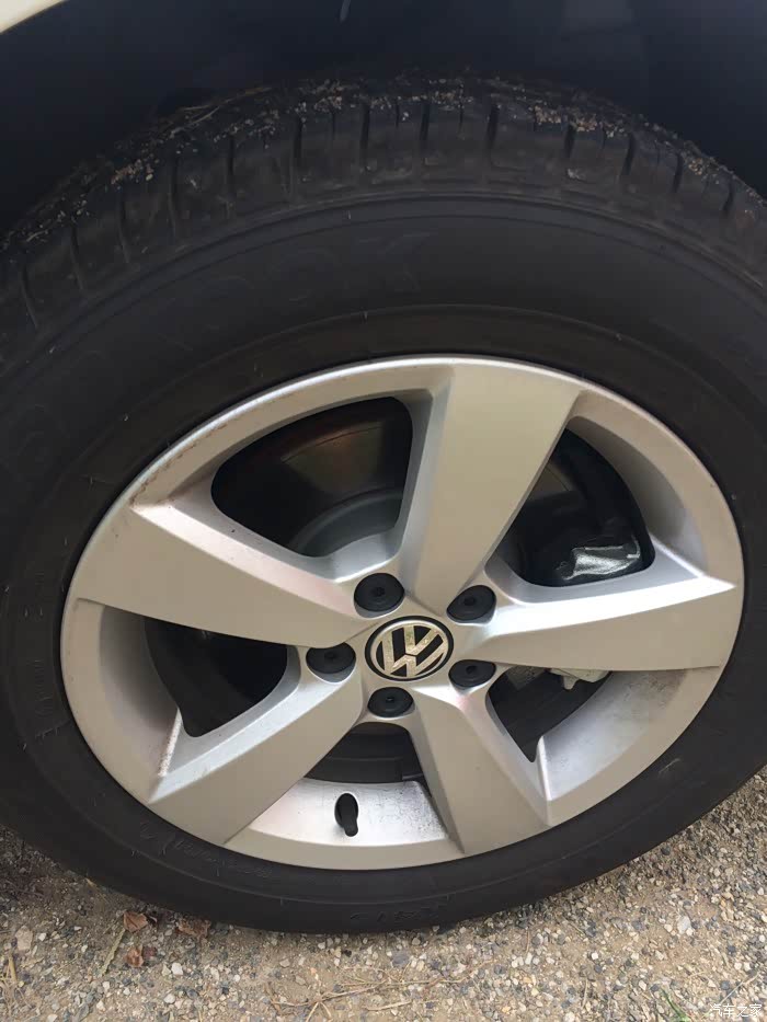 朗逸风尚版15寸轮毂有人收吗?